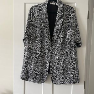Susan Graver Leopard Short Sleeve Long Blazer 3x NWOT